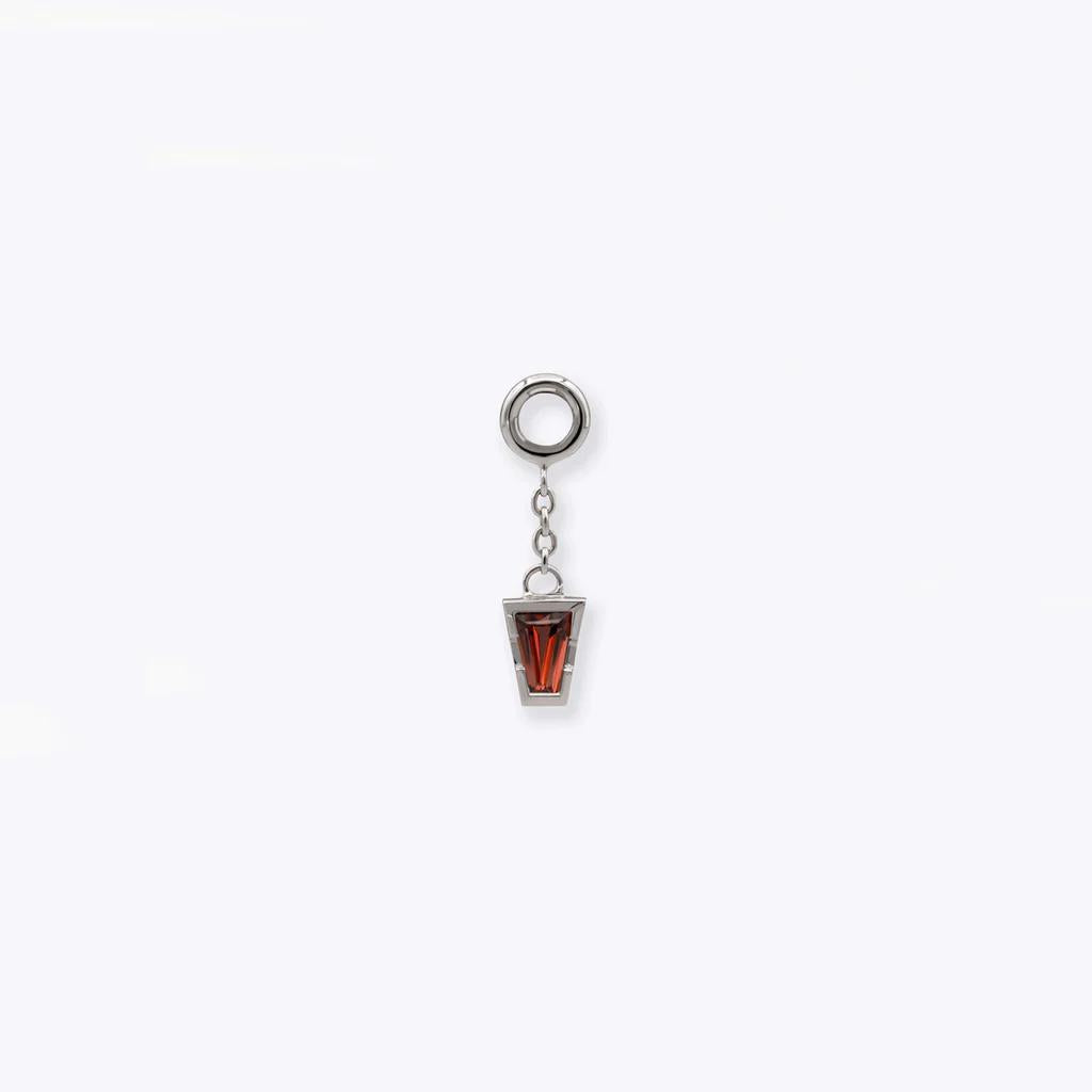Tether | 14k gold | Linda Chain Charm | Garnet