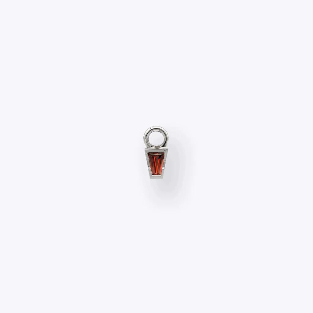 Tether | 14k gold | Linda Charm | Garnet