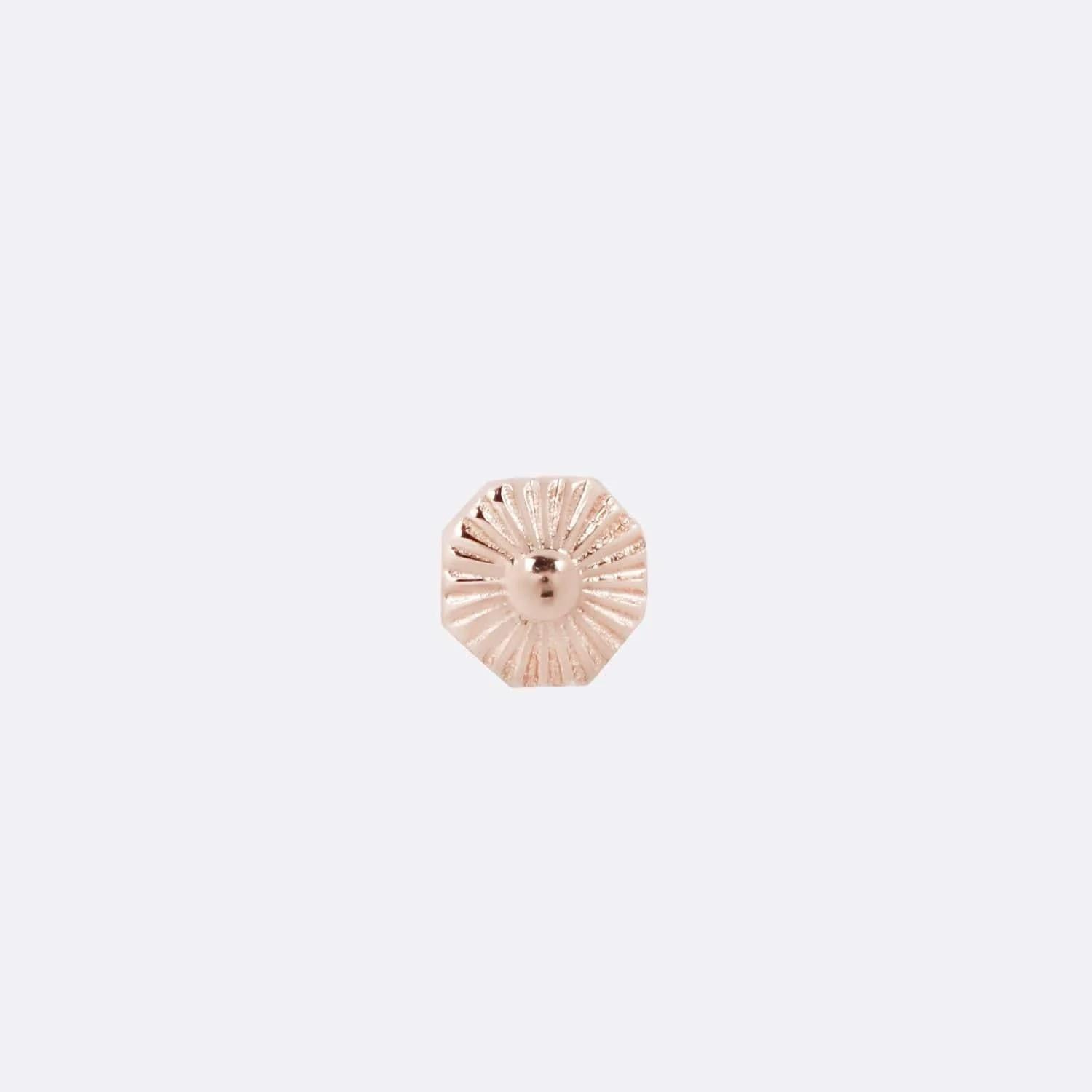 Tether | 14k gold | Alpha 08
